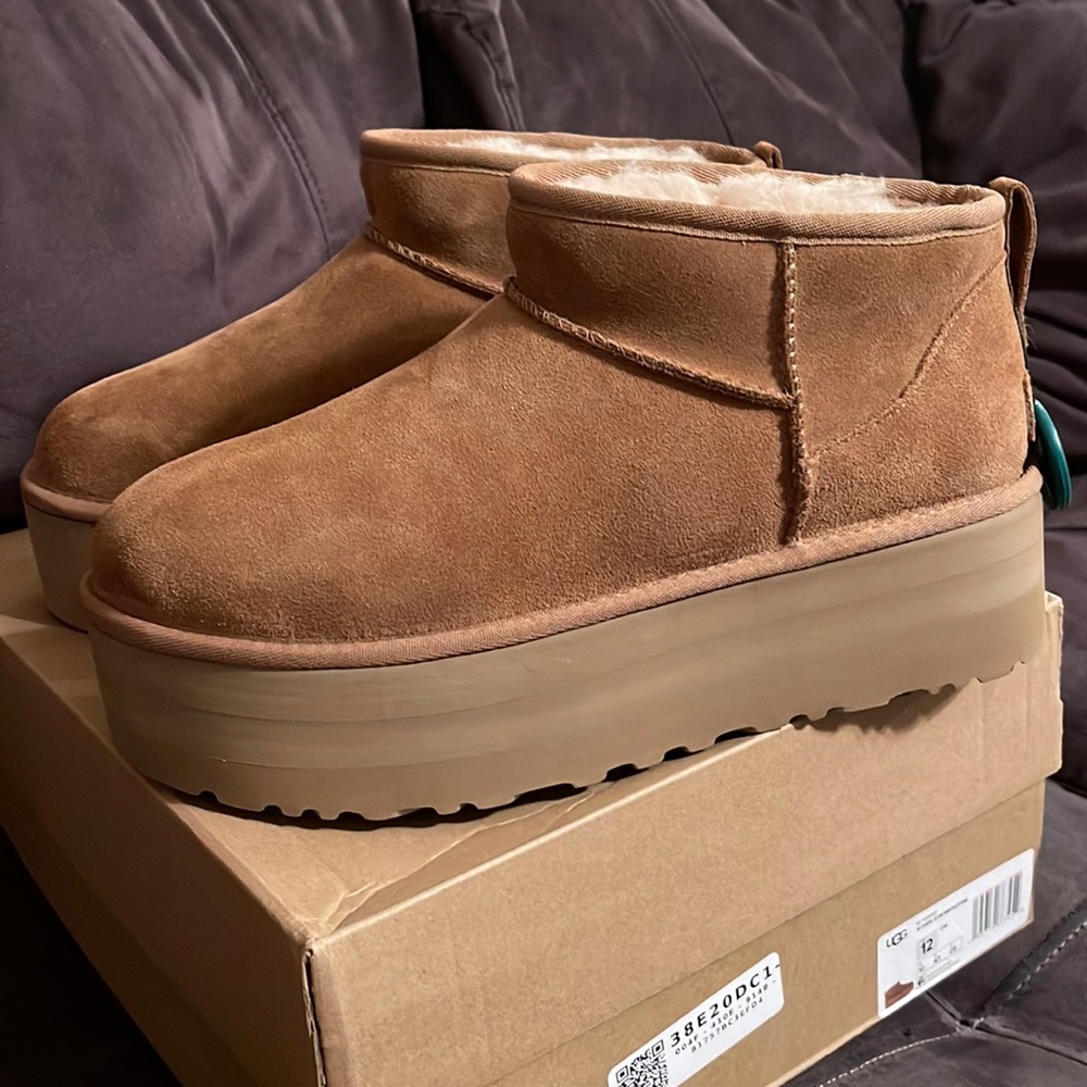 Classic ultra mini platform UGG Boots